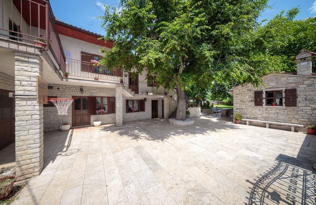 Apartment 1655/17139 (Istria - Matohanci), 9000m from the beach