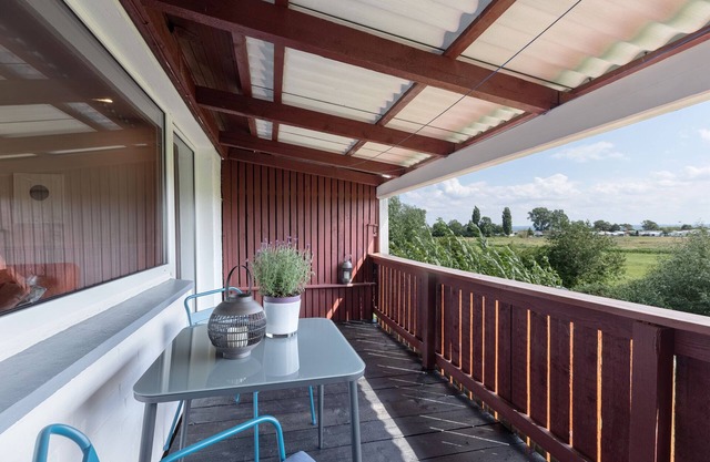 Apartment 2 with balcony in the Strandkoje apartment house in Rettin