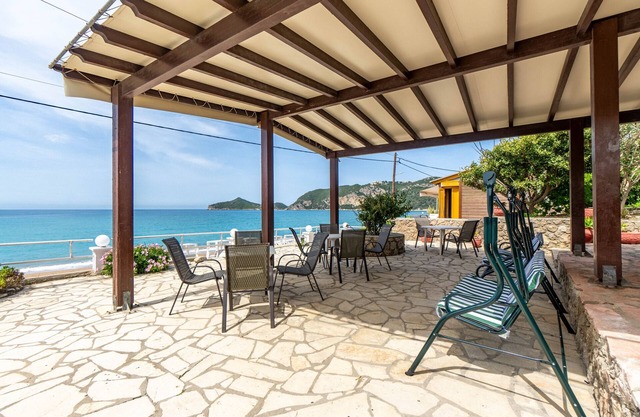Apartamento '2' con vistas al mar, Wi-Fi y aire acondicionado