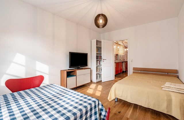 Apartamento '2 Zimmer Erdgeschoß' con terraza compartida, jardín compartido y Wi-Fi