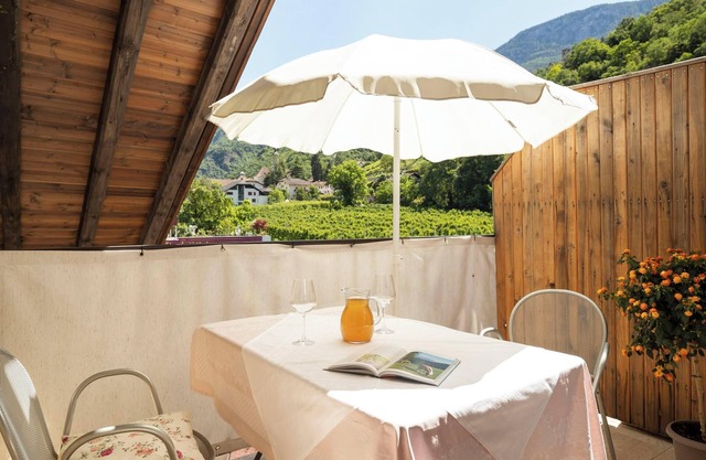 Apartamento "2SZ Weißburg Kreuzwegerhofnals" con vistas a la montaña, piscina y balcón