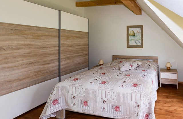 Apartment 3, sleeping gallery, living room/kitchenette, shower/WC (from 12 years) - Froschkönig Ferienhaus