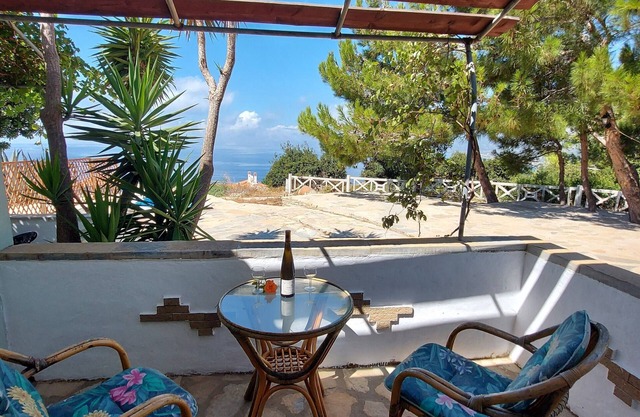 Apartamento a 800 metros de Koumeika, Samos
