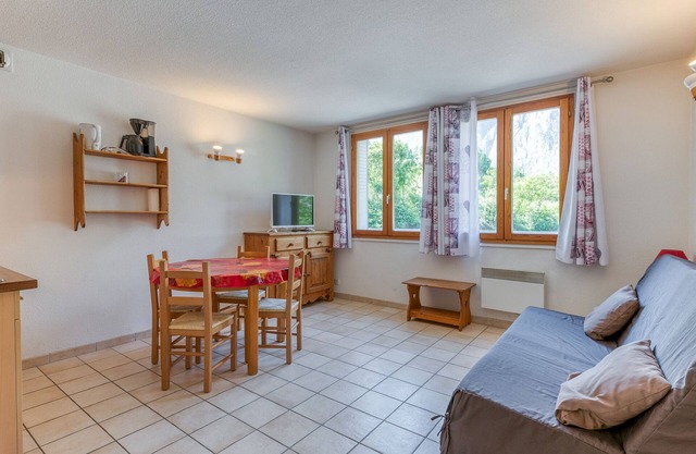 Apartamento 'A4 Lapin' con vistas a la montaña, jardín compartido y Wi-Fi