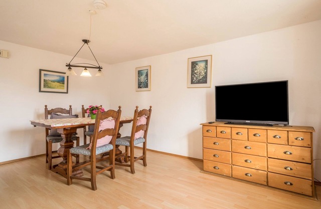 Apartamento 'Achraintal 1' con vistas a la montaña y Wi-Fi