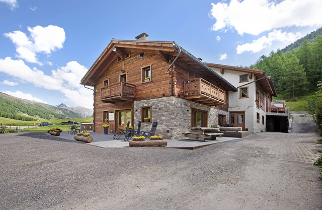 Apartamento 'Agriturismo Bosco D'oro 3' con vistas a la montaña, jardín compartido y Wi-Fi