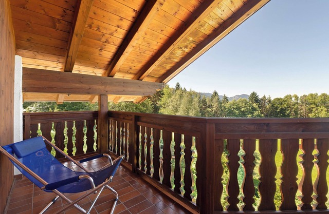Apartamento 'Aldeinerhof 4' con vistas a la montaña, terraza compartida y Wi-Fi