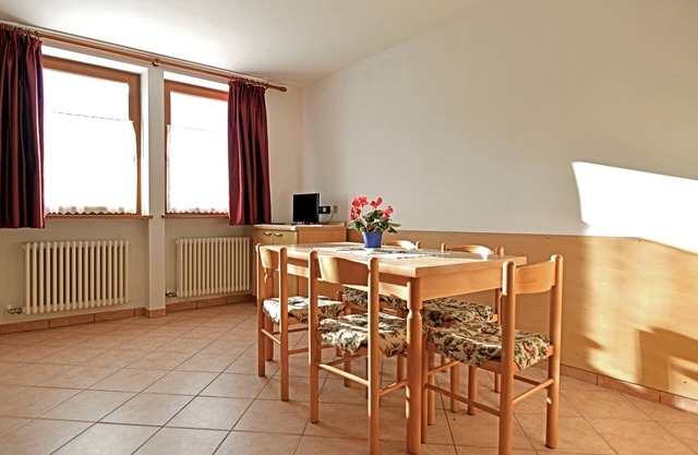 Apartamento 'Appartamento Fantelli 5' con vistas a la montaña, terraza compartida y Wi-Fi