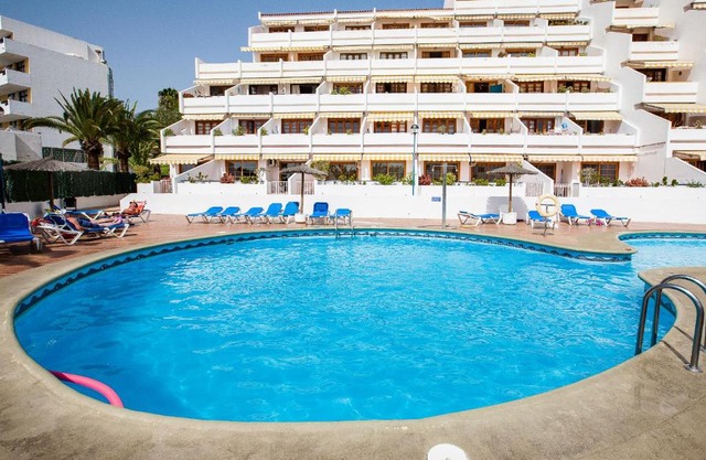 Apartment Avenida de Los Pueblos 16