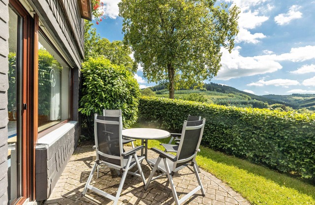 Apartamento 'Bärenhöhle' con vistas a la montaña, terraza privada y Wi-Fi