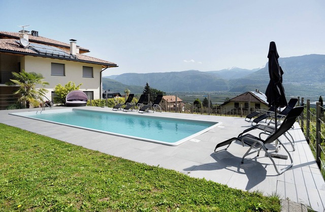 Apartamento 'Bacchushof Cabernet' con vistas a la montaña, Wi-Fi y aire acondicionado