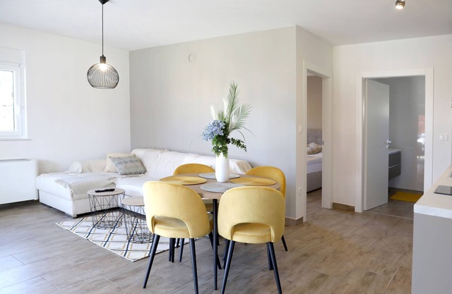 Apartment Basilea - 02 (Kvarner - Kremenići)