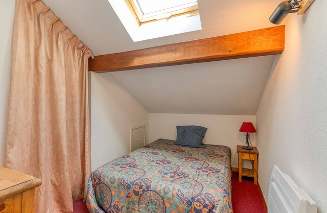 Apartamento 'Bouquetin' con vistas a la montaña, jardín compartido y Wi-Fi