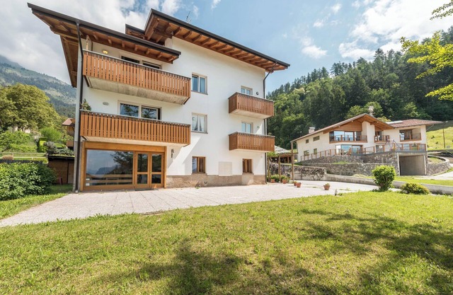 Apartamento "Casa Core" con vistas a la montaña y balcón