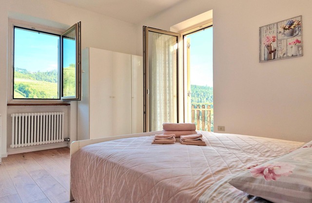 Apartamento 'Casa Maia - Ape' con vistas a la montaña, terraza compartida y Wi-Fi
