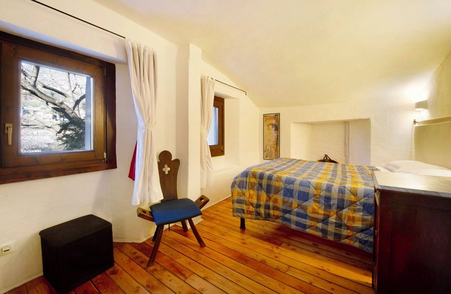 Apartamento 'Cascina Des Religieuses - Tilleul' con vistas a la montaña, terraza privada y Wi-Fi
