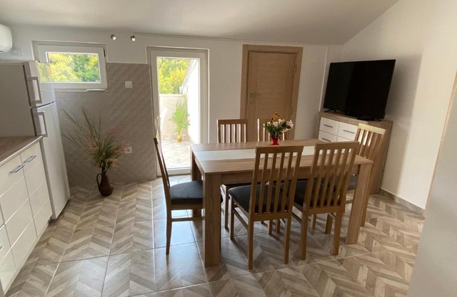 Apartment Ceman