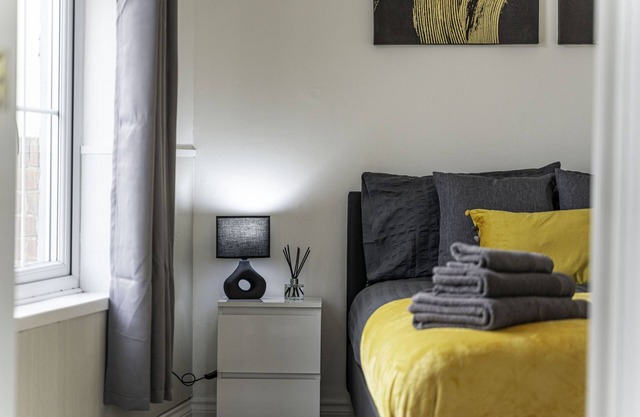 Apartamento-Confortable-Baño Privado-Vista a la Ciudad