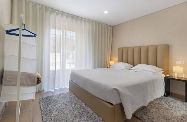Apartamento 'D' con vistas a la montaña, Wi-Fi y aire acondicionado