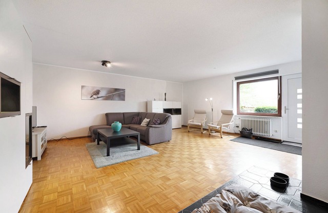 Apartamento 'Das Spatzennest' con terraza privada y prado en un lugar tranquilo