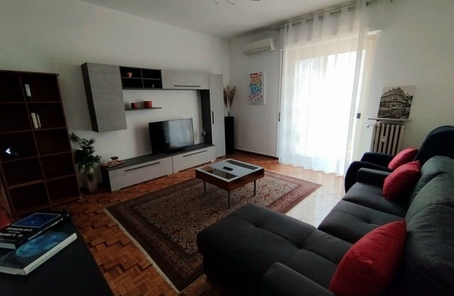 Apartamento 'Casa Delle Gemme' con terraza privada y balcón