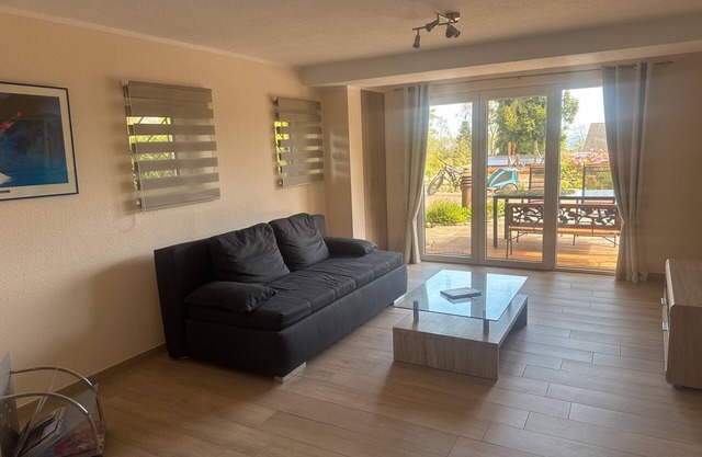 Apartamento Eckernförde con vistas al mar, jardín y Wi-Fi