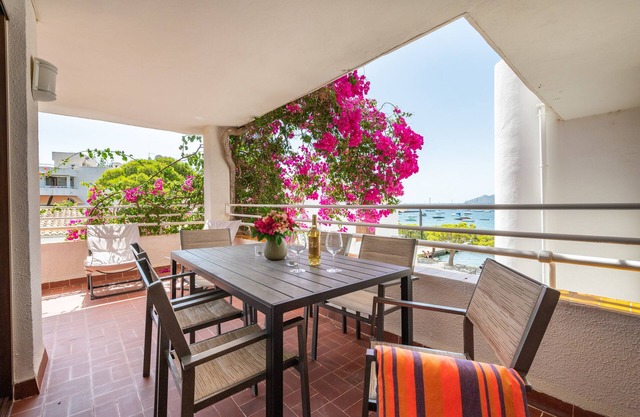 Apartamento 'El Barco' con balcón y Wi-Fi