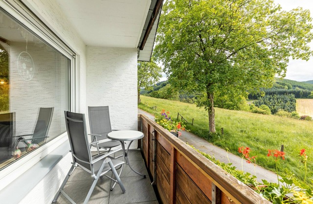 Apartamento 'Eulennest' con vistas a la montaña, jardín compartido y Wi-Fi