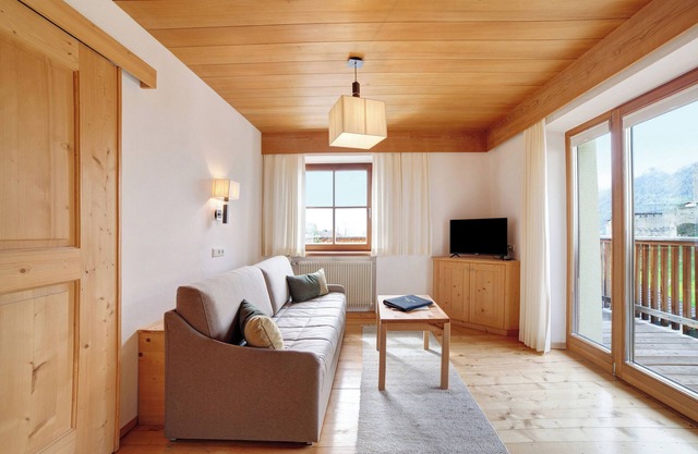 Apartamento "Ferienwohnungen Zwick Maroles" con gran balcón orientado al sur y vistas panorámicas