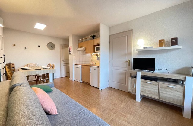 Apartamento para 6 pers. con piscina al pie de las pistas