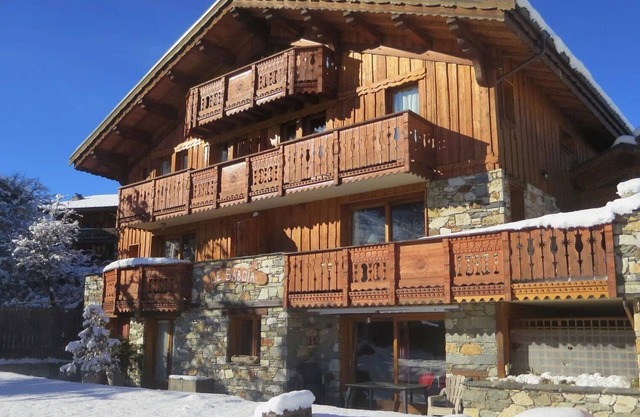 Apartamento 'Le Tyrol' con vistas a la montaña, jardín compartido y balcón