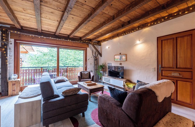 Apartamento 'Gîte Chapô Julô - L'horizon' con vistas a la montaña, terraza privada y Wi-Fi