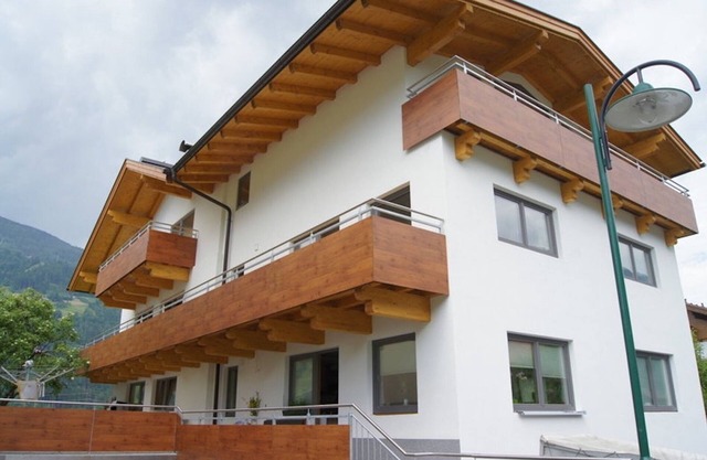 Apartamento "Gertis Top 2" con vistas a la montaña, Wi-Fi y balcón