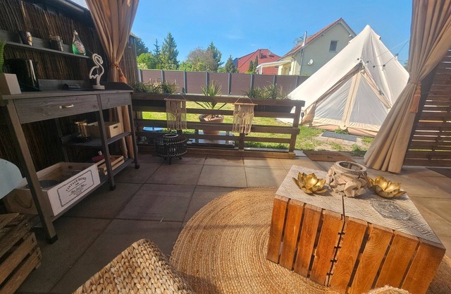 Apartamento 'Glampingzelt Mit Eigenem Garten' con terraza privada, jardín privado y Wi-Fi