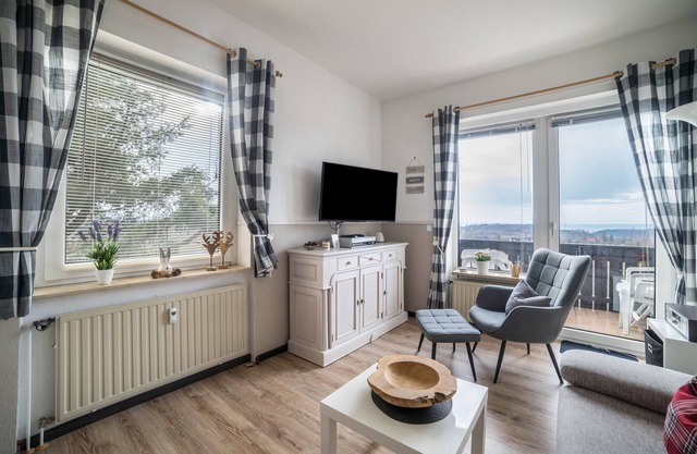 Apartamento 'Harzperle Nr 6' con vistas a la montaña, balcón y Wi-Fi
