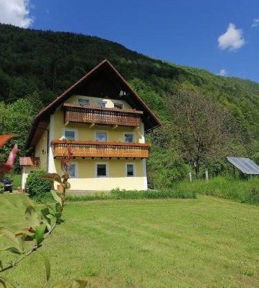 Apartment House Andrej