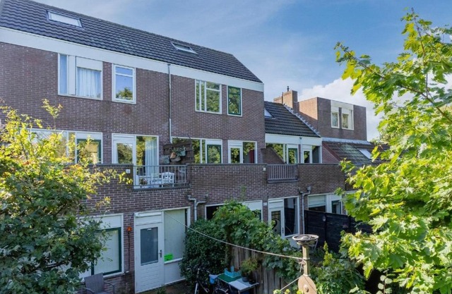 Apartment in Alkmaar with sea beach