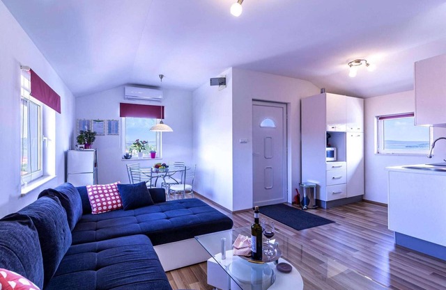 Apartamento en Bilice cerca del Parque Krka