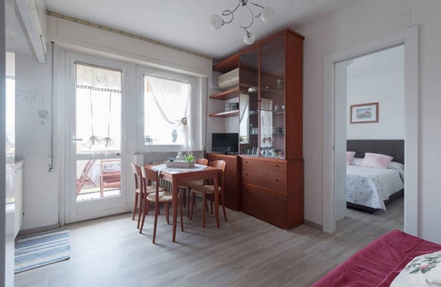Apartamento en el centro, último piso con terraza a pocos minutos del mar