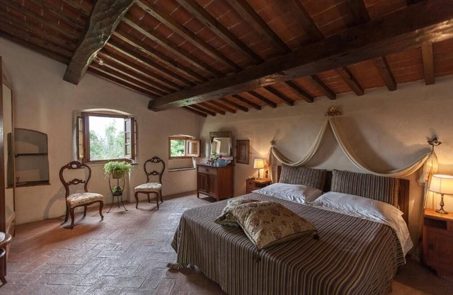 Apartamento en zona verde con piscina en Toscana