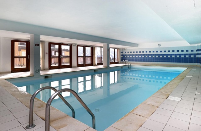 Apartamento en Orcières con piscina climatizada