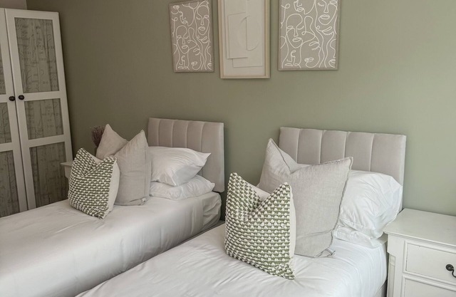 Lujoso-Apartamento-Baño Privado-Ebury View