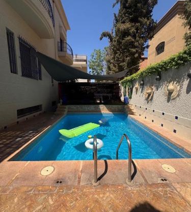 Apartment in Villa in Targa garden & pool