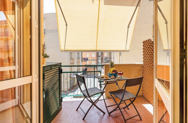 Apartamento Isophylla Comfort cerca de la playa con balcones y Wi-Fi