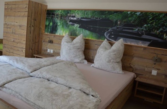 Apartment Kahnschuppen - Spreewaldscheune am Fließ-Ferienwohnungen am Wasser in