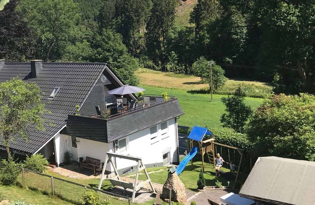 Apartamento 'Krähling' con vistas a la montaña, terraza compartida y Wi-Fi