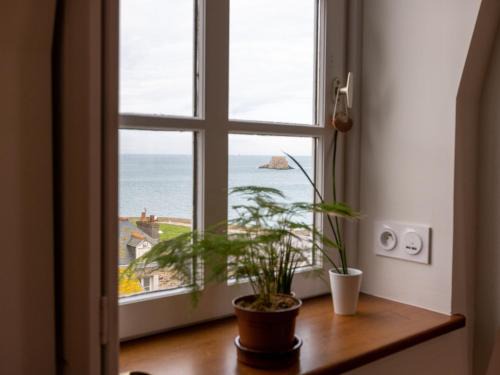Apartment le Grand Bé by Interhome