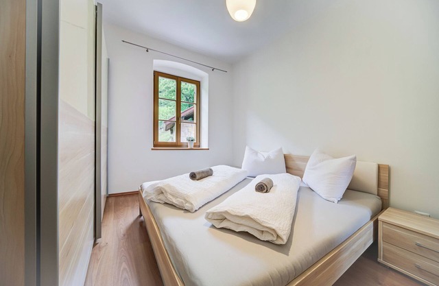 Apartamento 'Linslhof Quarz' con vistas a la montaña, terraza compartida y Wi-Fi