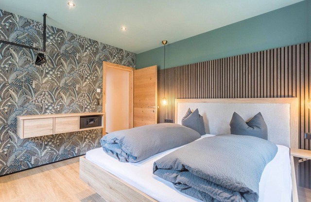 Apartamento 'Luisalle Top 3' con vistas a la montaña, balcón y Wi-Fi