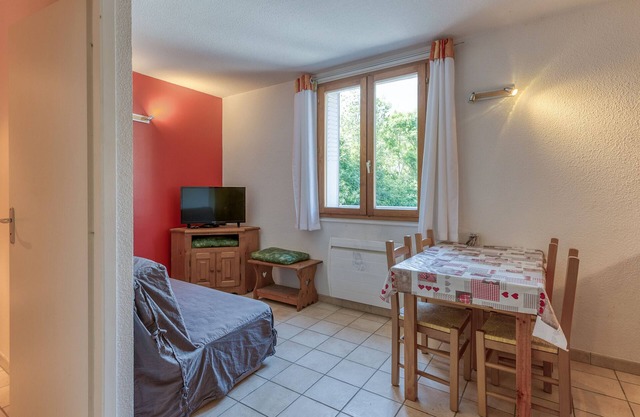 Apartamento 'Lynx' con vistas a la montaña, jardín compartido y Wi-Fi